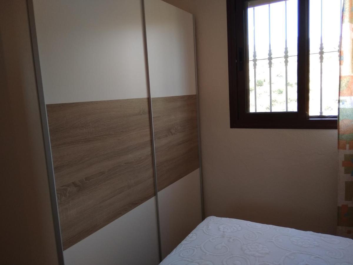 Hostal La Revuelta Yunquera Exterior foto
